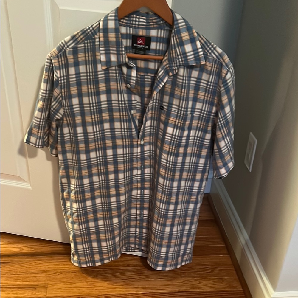 Quiksilver Blue and Tan Casual Button Down Shirt